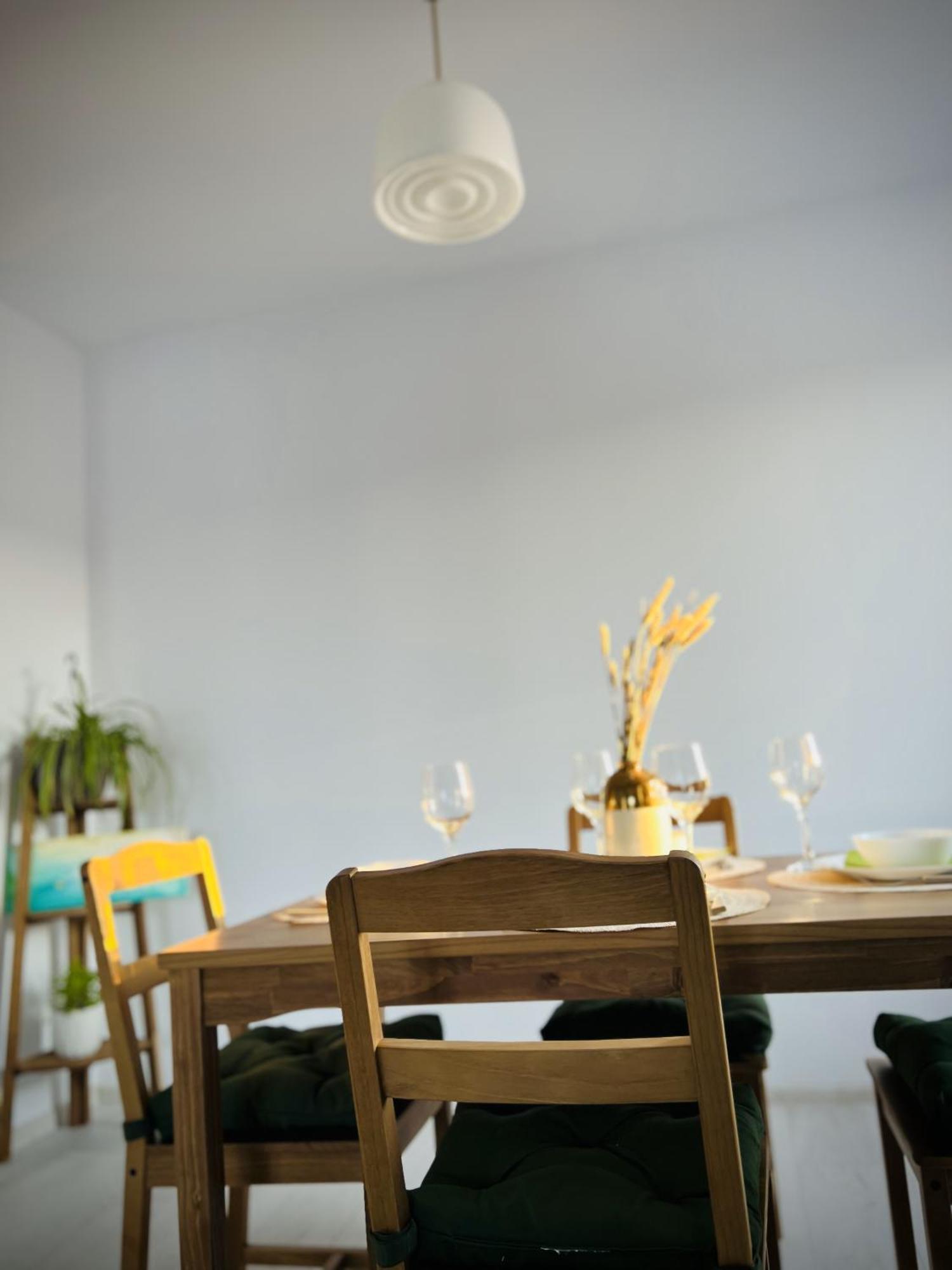 Airport Gardens Loft Apartment Otopeni Exterior photo